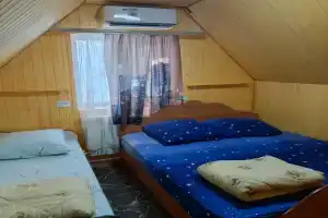 Семейный номер уютный четырёхместный, Залиман