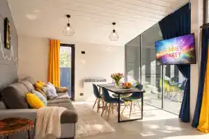 Дом для отпуска «Рядом лес», Морозова