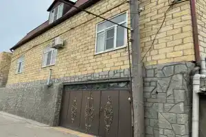 Целый этаж в гостевом частном доме в 50 метрах от моря