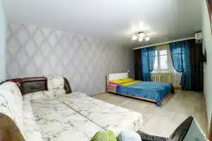 Квартира рядом с аквапарком Ривьера, Казань