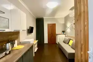 Студия в минуте от моря