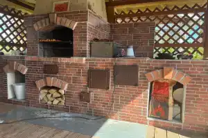 Деревянный дом с баней и террасой