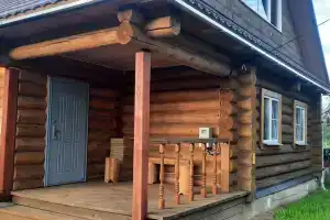 Новый деревянный дом в живописном месте