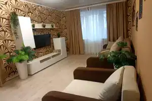 Квартира рядом с МегаГринном, Орел