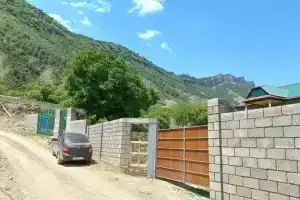 Уютный домик с видом на горы