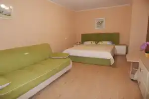 Новая квартира у Песочного пляжа, Севастополь