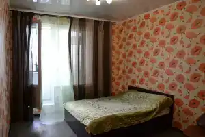 Уютная квартира в лесу