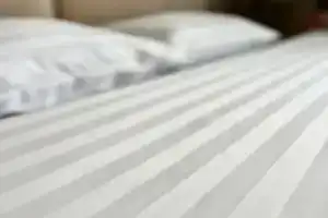 Новая квартира с дизайнерскими ремонтом класса люкс