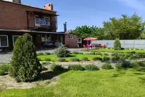 Дом на Охранном, Овощной