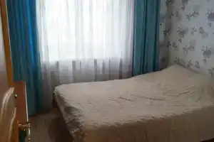 3-комнатная квартира, Псков
