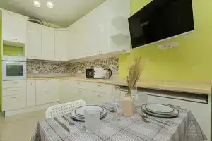 Студия, Апрелевка