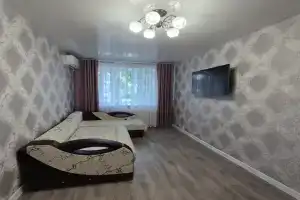 Двухкомнатная квартира в центре
