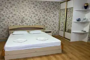 Четырёхместный номер улучшенный, Адлер