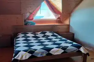 Комната на мансарде, Туапсе