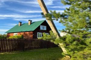 Русский дом с баней на берегу озера, Кириллов