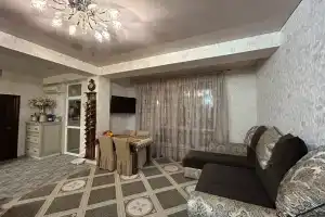 Уютная евротрешка в центре