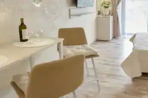 Апартаменты с видом на море и горы, Алушта