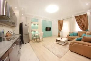 Уютная двухкомнатная квартира рядом с ТРЦ Мега, Алматы