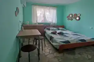 Часть дома с отдельным входом, Каменское