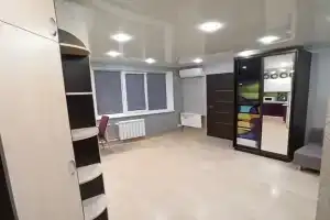 Двухкомнатная квартира с кондиционером напротив Микрохирургии глаза, Екатеринбург