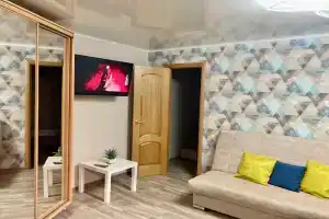 Трёхкомнатная квартира в центре