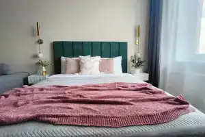 Зелёненькая в Губернском
