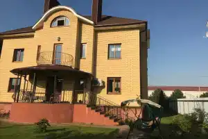 Просторный коттедж для семейного отдыха, Ярославль