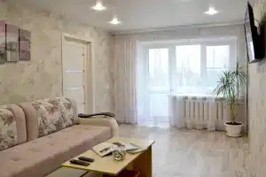 Уютная квартира в Краснооктябрьском районе