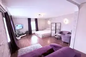 Теплая и большая студия на Большой медведице, Хабаровск