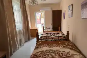 Двухместный номер с 2 отдельными кроватями стандарт с балконом, Геленджик