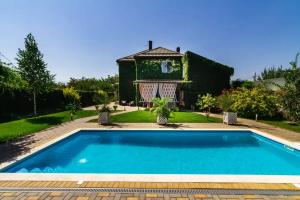 Вилла «Крылья», Краснодар