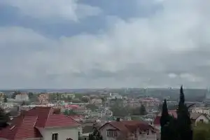 Двухкомнатная квартира в центре города.