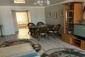 Уютная квартира рядом с Рыбной деревней, Калининград