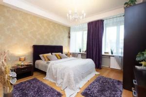 Квартиры посуточно на Карла Маркса 11