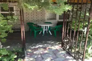 Четырёхместный номер стандарт, Голубицкая