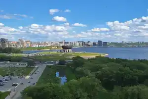 Квартира в центре с видом на Чашу и акваторию реки Казанка