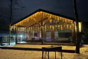 Дом у скалы, Хюмпёля