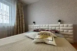 Просторная двухкомнатная квартира в ЖК Три-Д клуб, Екатеринбург