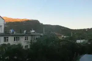 Квартира рядом с морем, Новый Свет