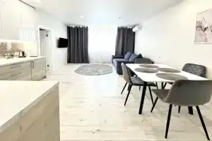 Квартиры посуточно на Мястровской 19