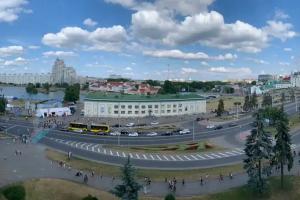 Уютная квартира с красивым видом на Троицкое предместье и реку Свислоч, Минск