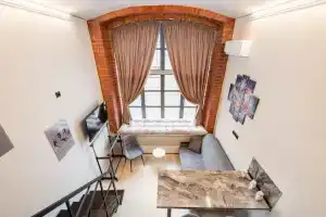Студия, Москва
