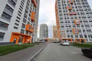 Квартира-студия с новым ремонтом, Петровский