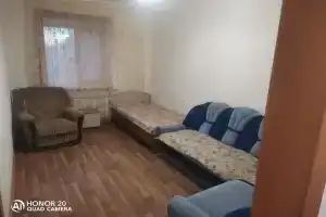 Уютная квартира в центре посёлка