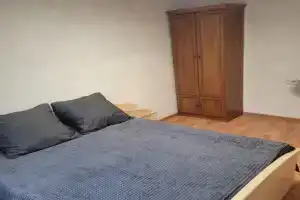 Двухкомнатная квартира в спальном районе
