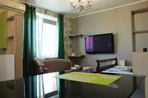 Студия рядом с Арбатом, Челябинск
