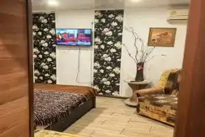 Трёхместный номер стандарт, Ейск