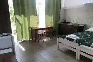 Четырёхместный номер Комфортный двухкомнатный номер, Солоники