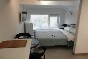 Новая студия на Южной номер 4, Москва