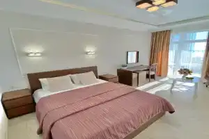 Восторг апартамент, Геленджик